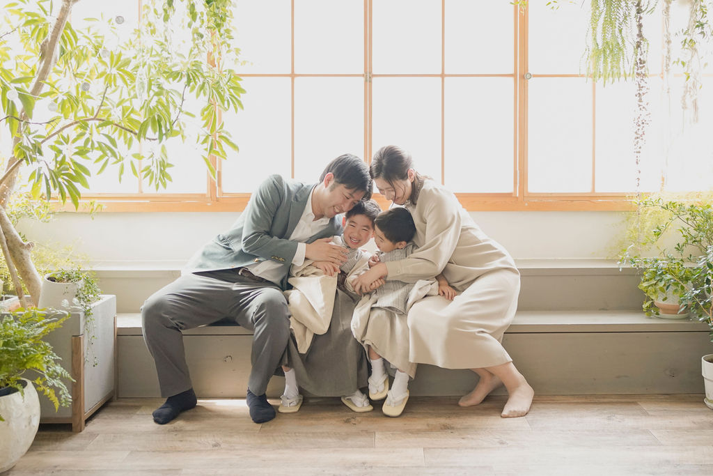 【桜と一緒に七五三&お宮参り撮影】大阪天満宮で特別な思い出を残しませんか?
